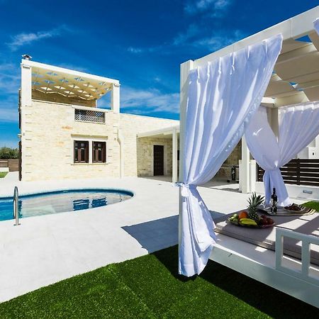 Caramel Villa, With 40M2 Pool & Spa Whirlpool, By Thinkvilla Panormos  Bagian luar foto