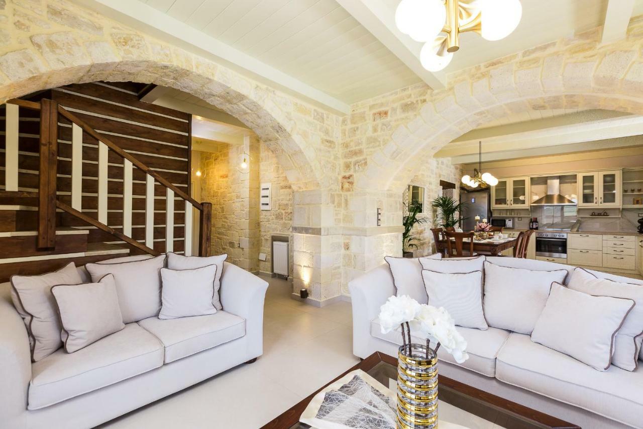 Caramel Villa, With 40M2 Pool & Spa Whirlpool, By Thinkvilla Panormos  Bagian luar foto